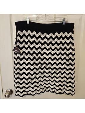 Ava & Viv Skirt 60's Mod Textured Chevron Knit Crochet Geometric Size 1X
